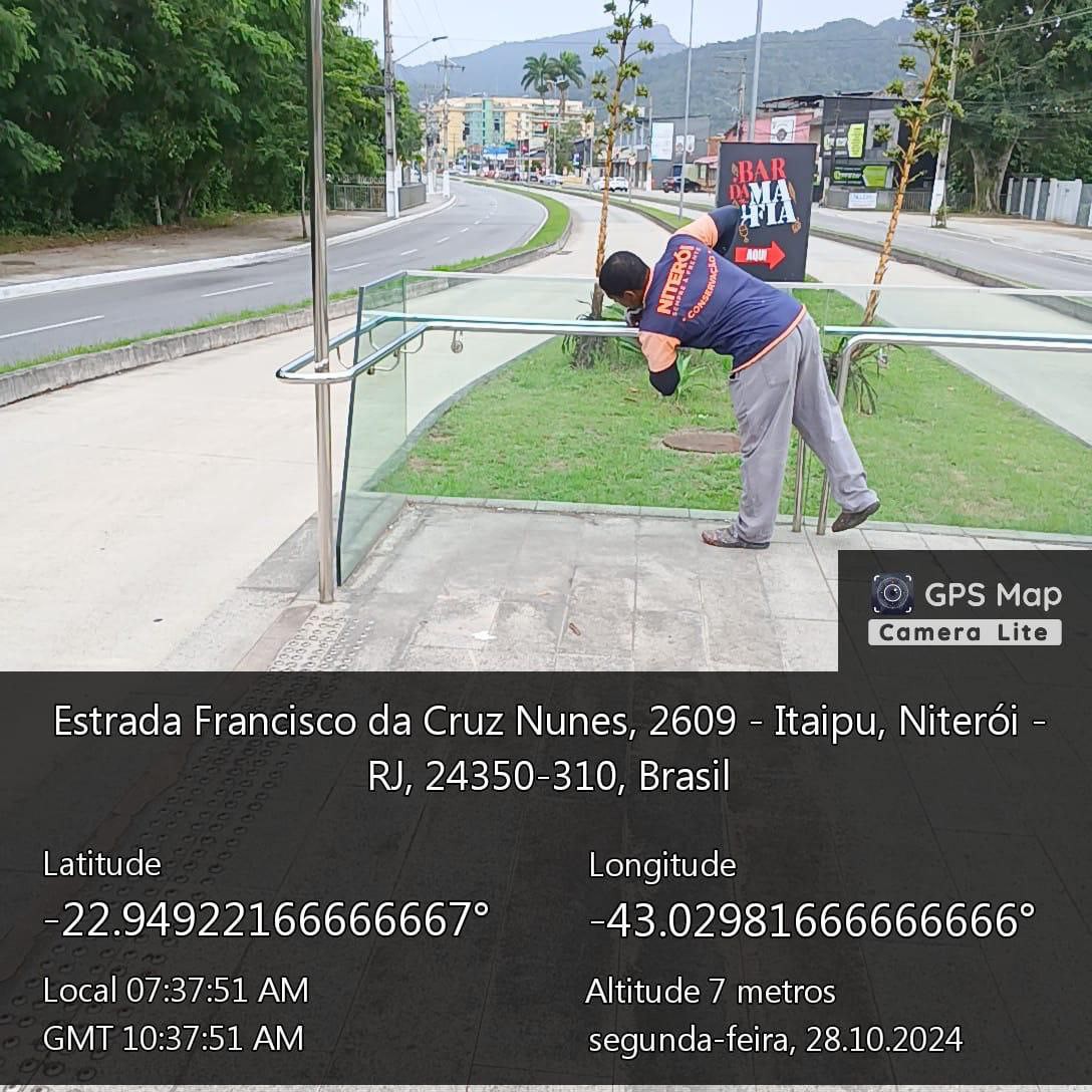 photo_4979229163793788191_y